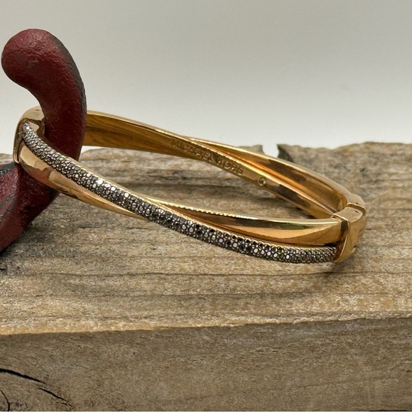Michael Kors Rose Gold Pave Crystal Hinged Bangle Bracelet, Perfect Condition - Picture 2 of 9